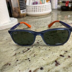 RayBan sunglasses for kids 8 years old and below.